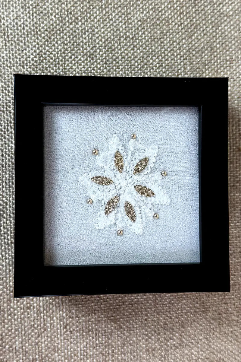 White Handcrafted Lucknowi Chikankari Tray & Tea Coaster Set With hand-embroidered Lucknowi Chikankari