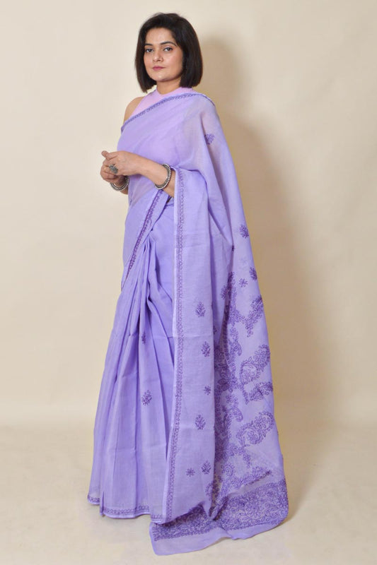 Lucknowi-Chikankari-A-Stunning-Blend-of-Fashion-and-Culture MeMaana