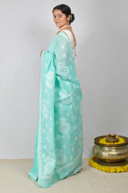 Sea Green cotton saree with hand-embroidered Lucknowi Chikankari and matching blouse – handcrafted ethnic wear by MeMaana.