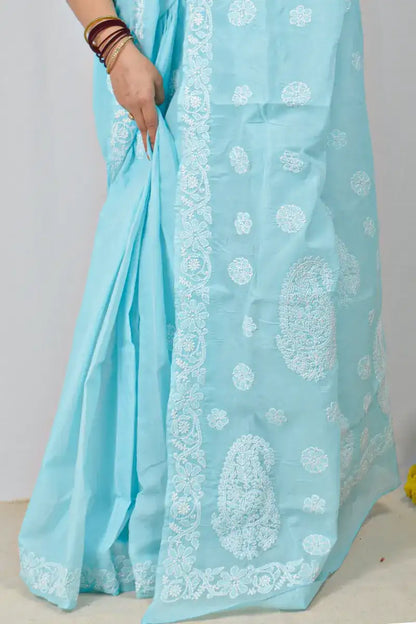 Sky blue cotton saree with hand-embroidered Lucknowi Chikankari and matching blouse – MeMaana handcrafted ethnic wear.