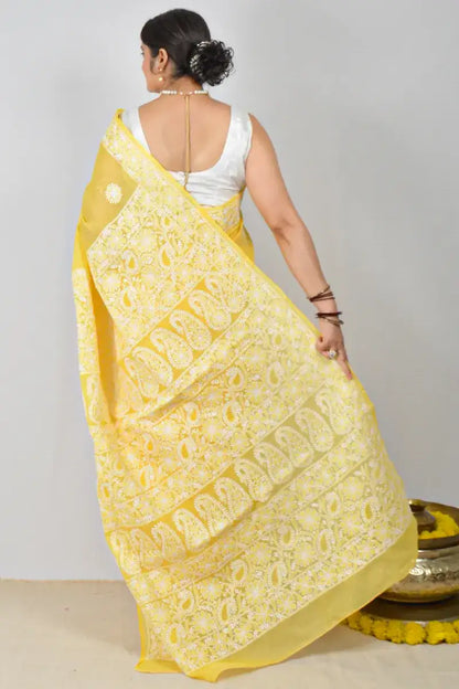 Yellow cotton saree with hand-embroidered Lucknowi Chikankari and matching blouse – handcrafted ethnic wear by MeMaana.