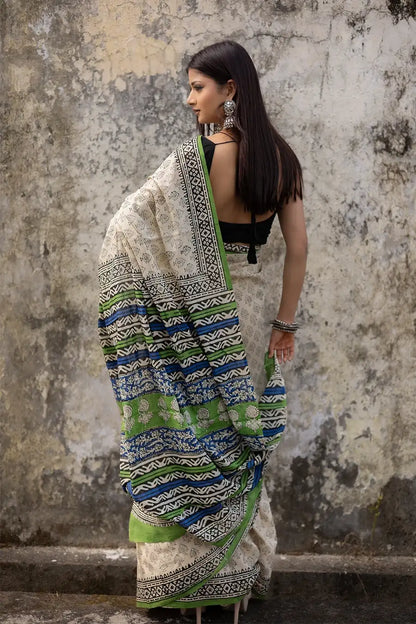 Pure mulmul cotton printed saree with green border