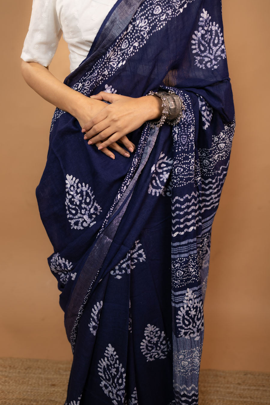 Vaidehi Loom navy blue hand block printed linen cotton saree
